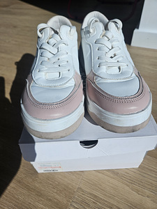 Calvin Klein ketsid, suurus 37 (3 foto / 7)