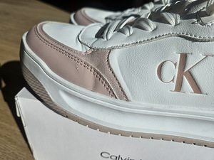 Calvin Klein ketsid, suurus 37 (7 foto / 7)