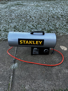 Продается газовый тепловентилятор Stanley, 44KW (1 фото из 3)
