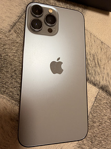 iPhone 13 pro max 1tb (1 foto / 10)