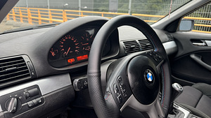 BMW 330XD (6 foto / 10)