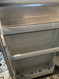 Väike külmkapp (3 foto / 6)