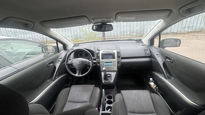Toyota Corolla Verso 2.2d. Varuosadeks. (5 foto / 5)