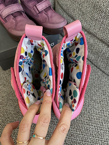 Laste Ecco talvesaapad+Crocs lörtsisaapad 35suurused (6 foto / 6)
