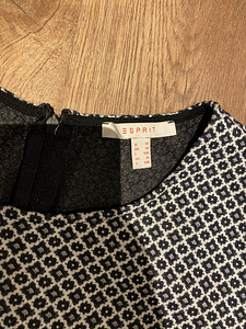 Солидное платье Esprit L-XL (4 фото из 4)