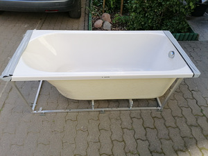 Akrüülvann Aquator 150 cm (1 foto / 3)