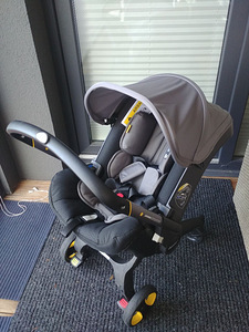 Doona+turvahäll ja isofix alus (1 foto / 5)