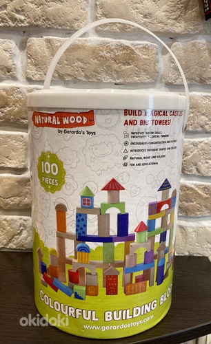 Kuubikud kujunditega, värvilised, naturaalne puit 100 tk.