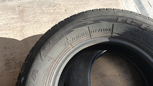 Шины 225/70 R15C (4 фото из 5)