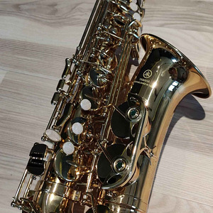 Yamaha YAS-62 Профессиональный альт-саксофон (5 фото из 6)