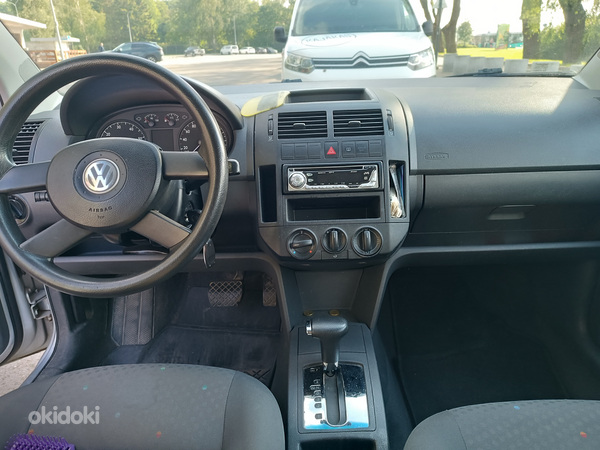 Volkswagen Polo 1.4 55kw (фото #11)
