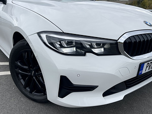 BMW 320 Shadowline 2.0 140kW 2019 (5 foto / 15)