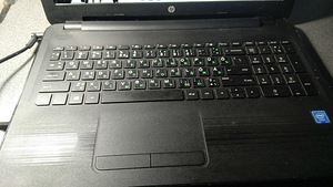 HP 15-ay000ny (3 foto / 3)