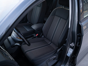 Volkswagen T-Roc 2.0 110kW 4Motion (7 foto / 14)