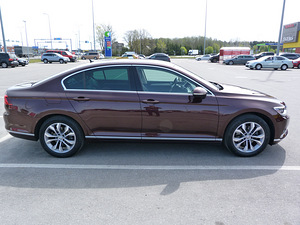 Volkswagen passat highline 1.8 132kv (4 foto / 11)