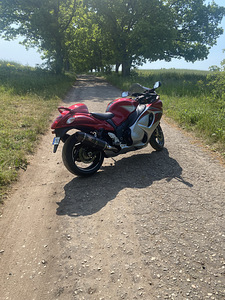 Suzuki Hayabusa (6 foto / 10)