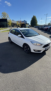 Ford Focus 2017 (6 фото из 6)