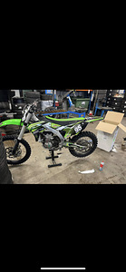 Kawasaki kx 450f 2017 (1 foto / 1)