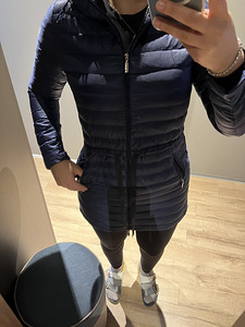 Пуховик Moncler (2 фото из 3)