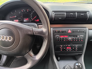 Audi A4 1.9TDI 66kw (9 foto / 10)