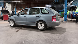 Škoda Fabia (8 foto / 11)