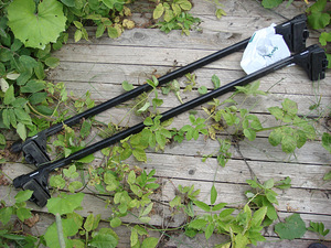 Thule , Toyota katuseraamid 120cm , 135cm (6 foto / 10)