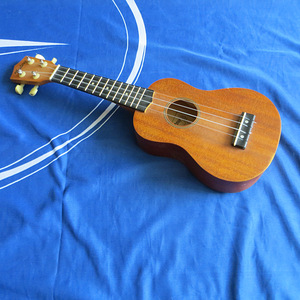 Ukulele Monterey MU-175 M (1 foto / 7)