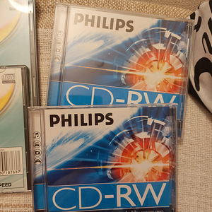 Диски CD-RW, CD-R80 (4 фото из 4)