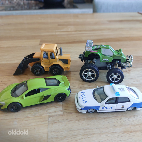Laste väikesed autod
