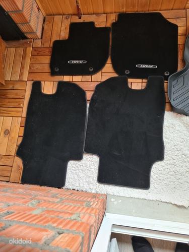 Комплект текстильных ковриков (новые) Honda HR-V (фото #1)