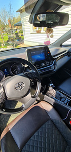 Toyota chr 1.2 luxury 2018 (4 foto / 6)