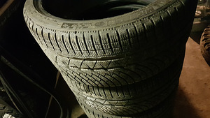 Michelin Pilot Alpin pa4 255/35R19 & 275/35R19 (1 foto / 4)