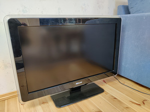 Philips 32" Ambilight LCD teler (1 foto / 5)