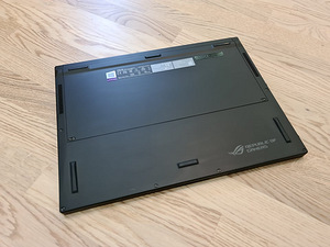 ASUS ROG Zephyrus Ultra S i7-8750H/RTX 2080 Q-Max/16 GB DDR4 (6 foto / 8)