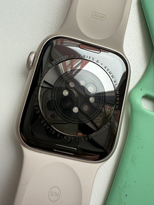 Apple watch series 8 GPS 45 mm Alu Starlight Sport (3 foto / 4)