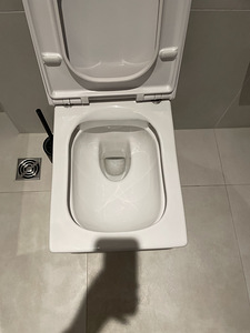 Duravit Viu 2511090000 wc pott kaanega (2 foto / 2)