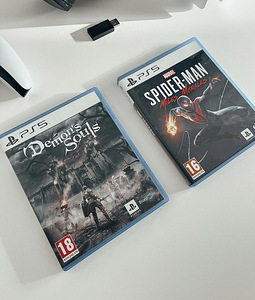 PlayStation 5 Disk, 2 CD, Pulse 3D, charging dock (3 foto / 3)