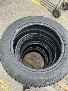 Naastrehvid Bridgestone R16 (4 foto / 6)