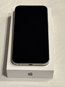 iPhone 15 Pro Max 512GB Natural Titanium (2 foto / 3)