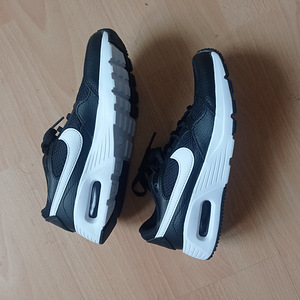 Nike air max tossud (1 foto / 2)