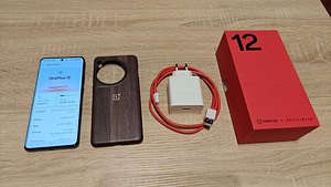 OnePlus 12 16/512GB (1 фото из 4)