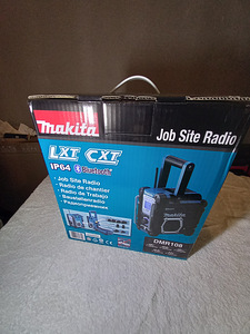 Makita raadio DMR108 (2 foto / 3)