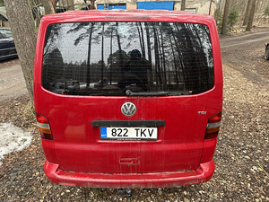 VOLKSWAGEN TRANSPORTER KOMBI (6 foto / 6)