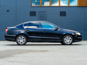 Volkswagen Passat Highline 2.0 110KW (6 foto / 12)