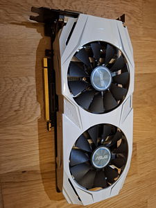 Asus GTX 1060-3g (1 foto / 4)