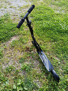HUDORA BigWheel® 205, must/antratsiit (1 foto / 4)