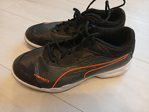 Кроссовки Puma (1 фото из 5)