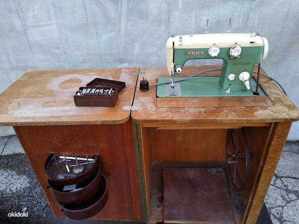 Швейная машинка Köhler Zick-Zack с тумбой (фото #3)