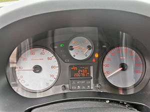 CITROEN BERLINGO N1 1.6, 68 kW, 2015 (9 foto / 10)