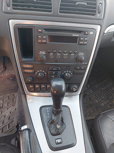 Продам Volvo V70 D5, 2006, 2.4TDI, (3 фото из 11)